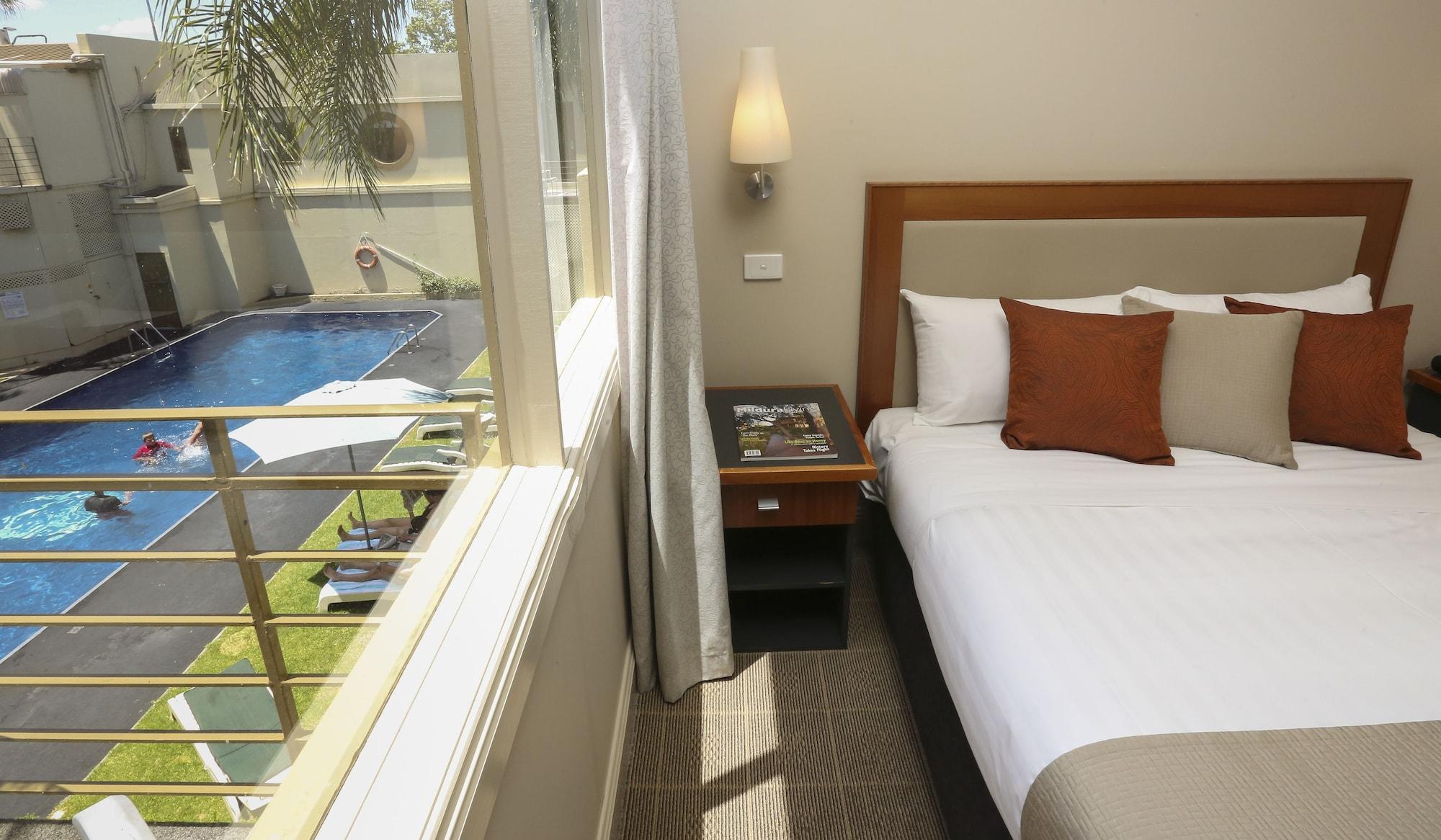 Quality Hotel Mildura Grand Exterior foto